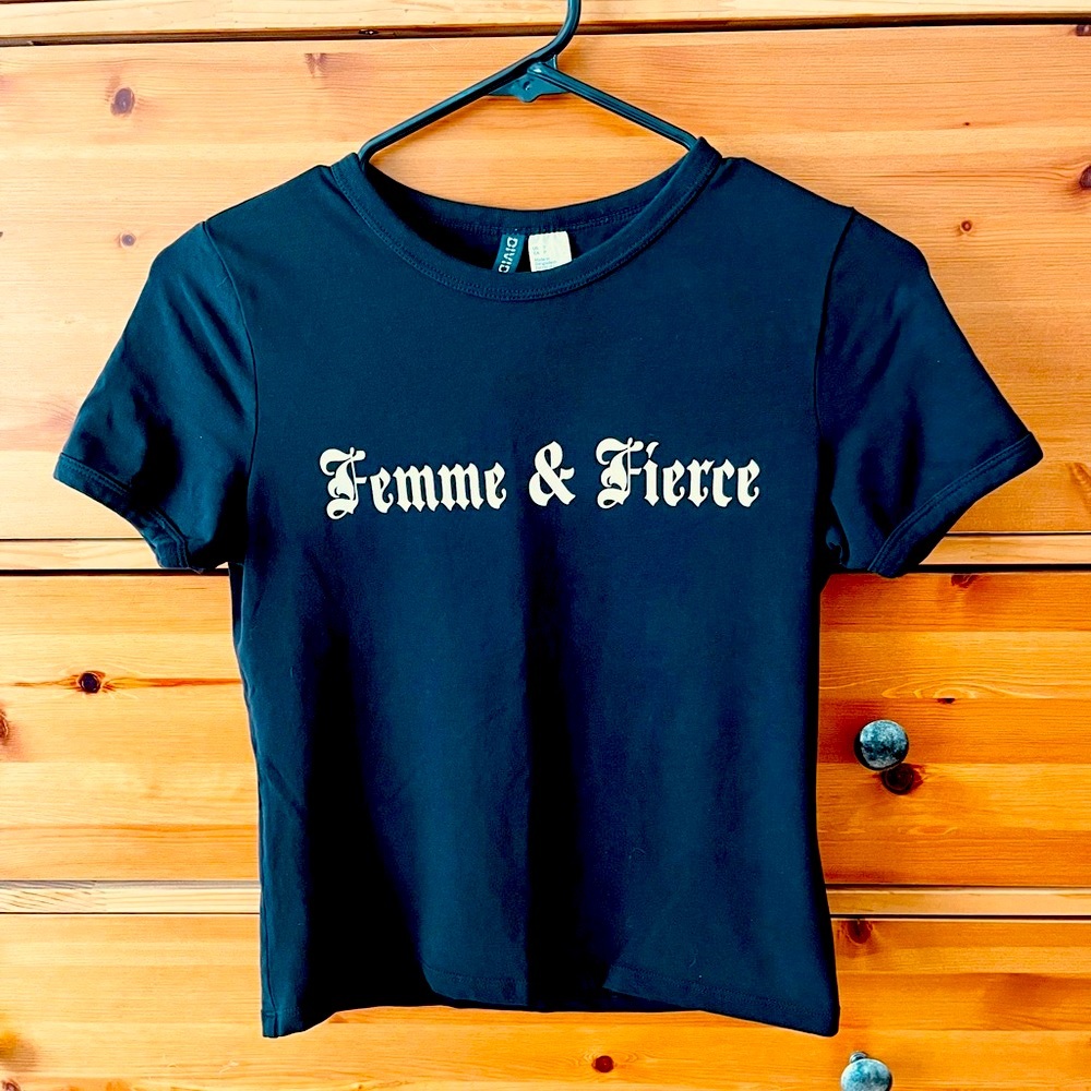 H&M logo t-shirt